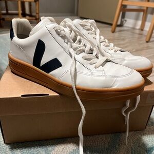 VEJA Sneakers - White and Navy with Gum Sole - Mens Size 11.5